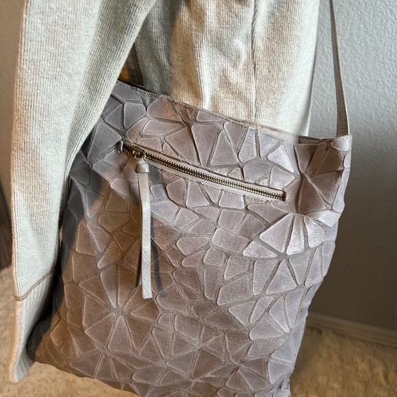 Joy Susan Grey Leather Geo Hobo. - Picture 9 of 15